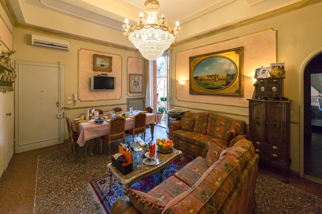 Antica Residenza D'Azeglio Room&Breakfast Di Charme — Photos 2